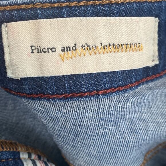 Anthropologie Pilcro and Letters Low-Rise Washed Blue Jeans Good Condition - Picture 10 of 16
